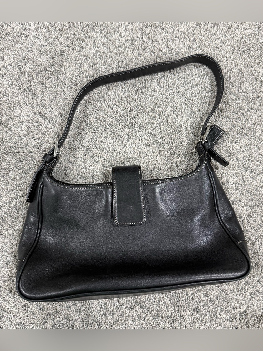Coach Hamptons Vintage Leather Shoulder Bag Black Baguette Handbag Y2K 7789 - Picture 1 of 16
